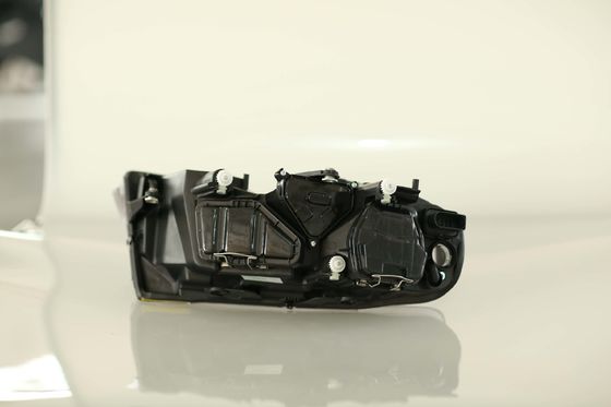 2005 2007 2008 2006 Volkswagen Passat Headlight Assembly 3BD 945 017 B